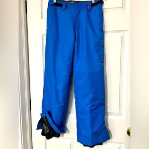 Under Armour Snow pants. Size:YM.